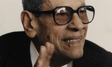 L'Egitto ricorda l'intramontabile Naguib Mahfouz