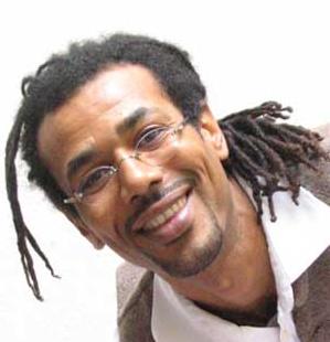 Abdellatif Moustad: «La mia calligrafia è come una danza»