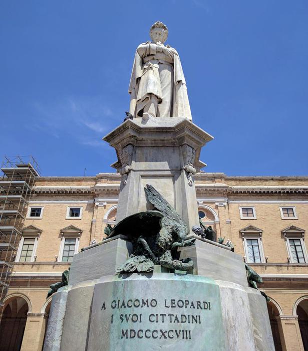 Leopardi: al Cairo l'Infinito in arabo