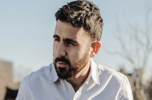 Omar Robert Hamilton vince il premio per la letteratura araba