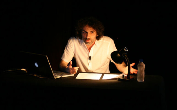 Roma: il regista libanese Rabih Mroué al Roma Europe Festival