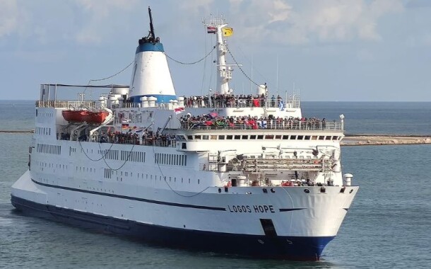 Logos Hope: la fiera galleggiante del libro sbarca negli Emirati