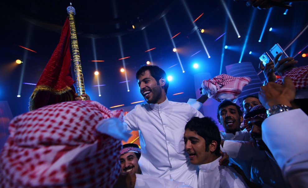 Emirati Arabi e il reality della poesia: vince al-Rajeh Hamidani